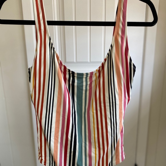 VGUC | Madewell | Second Wave Scoop Tank Swimsuit - Picture 4 of 13